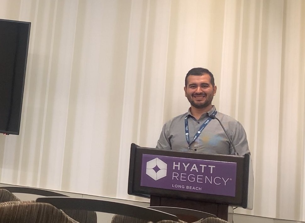 Hector Gerardo Santos Madrid128.jpg